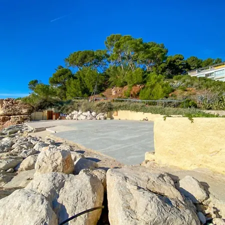 Studio With Sea View - Residence Wit Pool Bandol