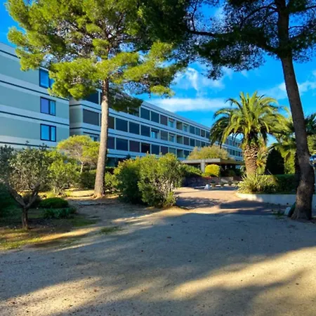 Studio With Sea View - Residence Wit Pool Bandol
